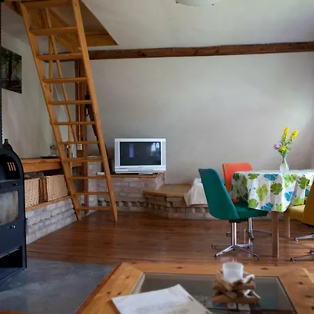 M&m Appartement Mirow